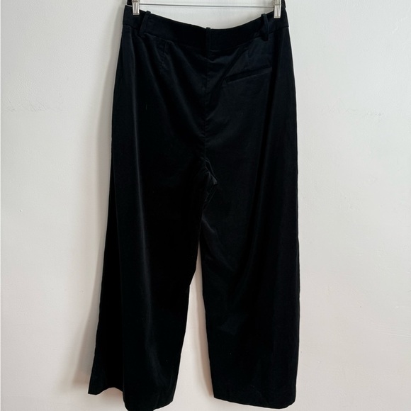 Banana Republic Green Velour Pleated Wide Leg High Waisted Trousers - Picture 2 of 8